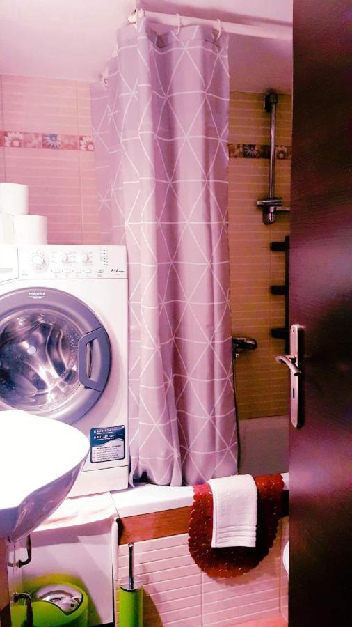 κεντρικό διαμερισμα άνετο κ ήσυχο Apartment